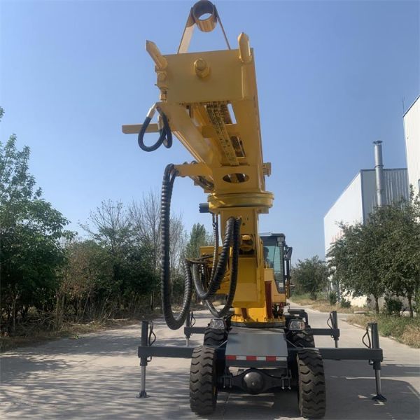750輪式隧道鉆機，專(zhuān)業(yè)隧道鉆機廠(chǎng)家